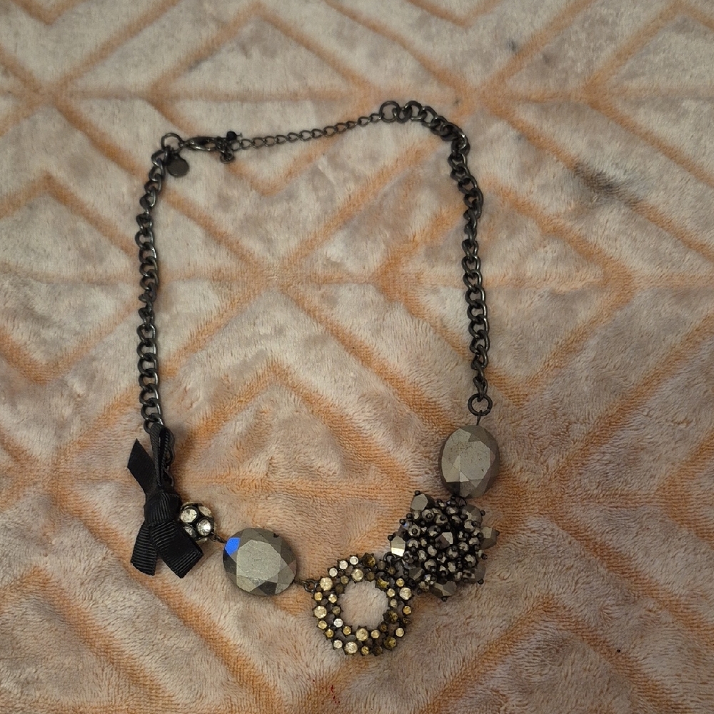 Elegant Black and Silver Necklace